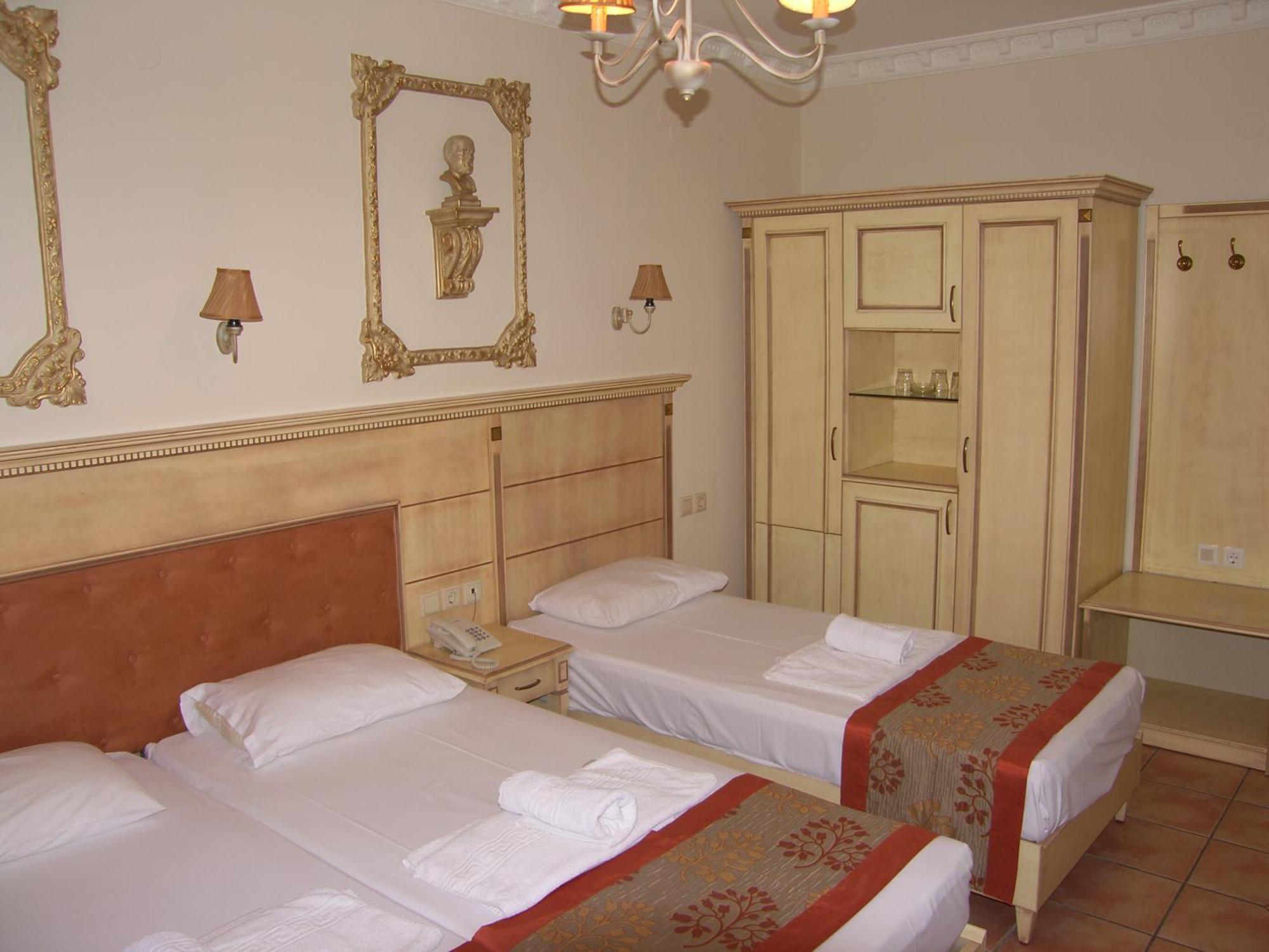Parthenon Art Hotel Olympiakí Aktí Rom bilde